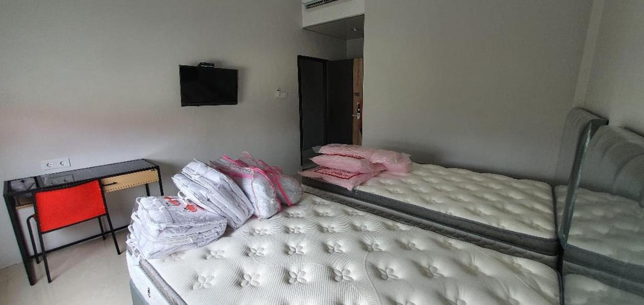 Reddoorz Plus Near Siloam Hospital Balikpapan Exterior foto